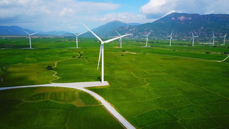 Case Study: Bộ đàm Hytera HP50X cho dự án điện gió Trường Sơn (Lào)